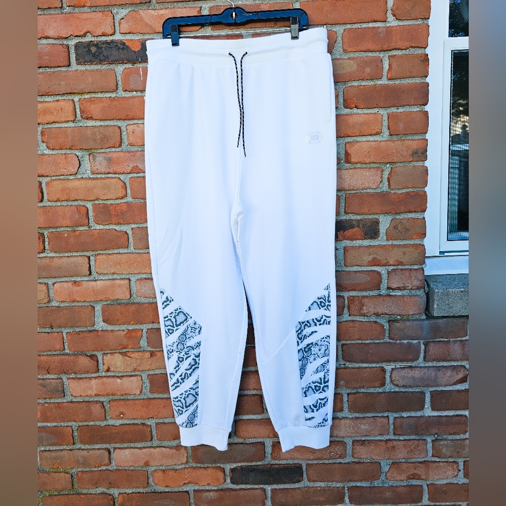 New PUMA White “Rebel” High-Waist Sweatpants with Animal Print Detail (Size XL)